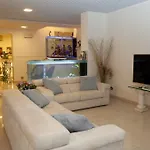 Il Gatto 3* ראפאלו